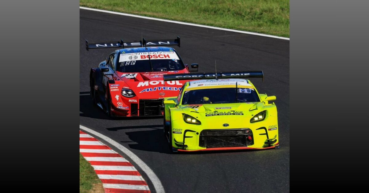 Nissan Gtr Racing - Screenshot Showcasing High Shutter Speed In Photography.